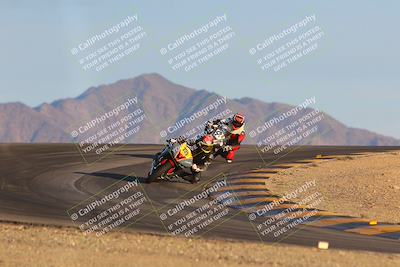 media/Dec-16-2023-CVMA (Sat) [[bb38a358a2]]/Race 13 Amateur Supersport Middleweight/